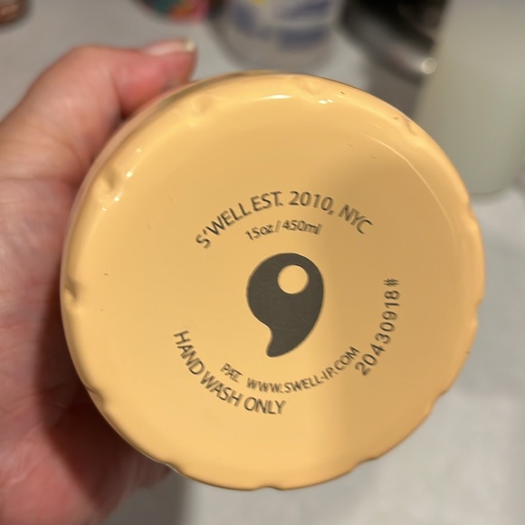 Sip by s’well water bottle or can be used for hot beverages. NWOT - Picture 4 of 4